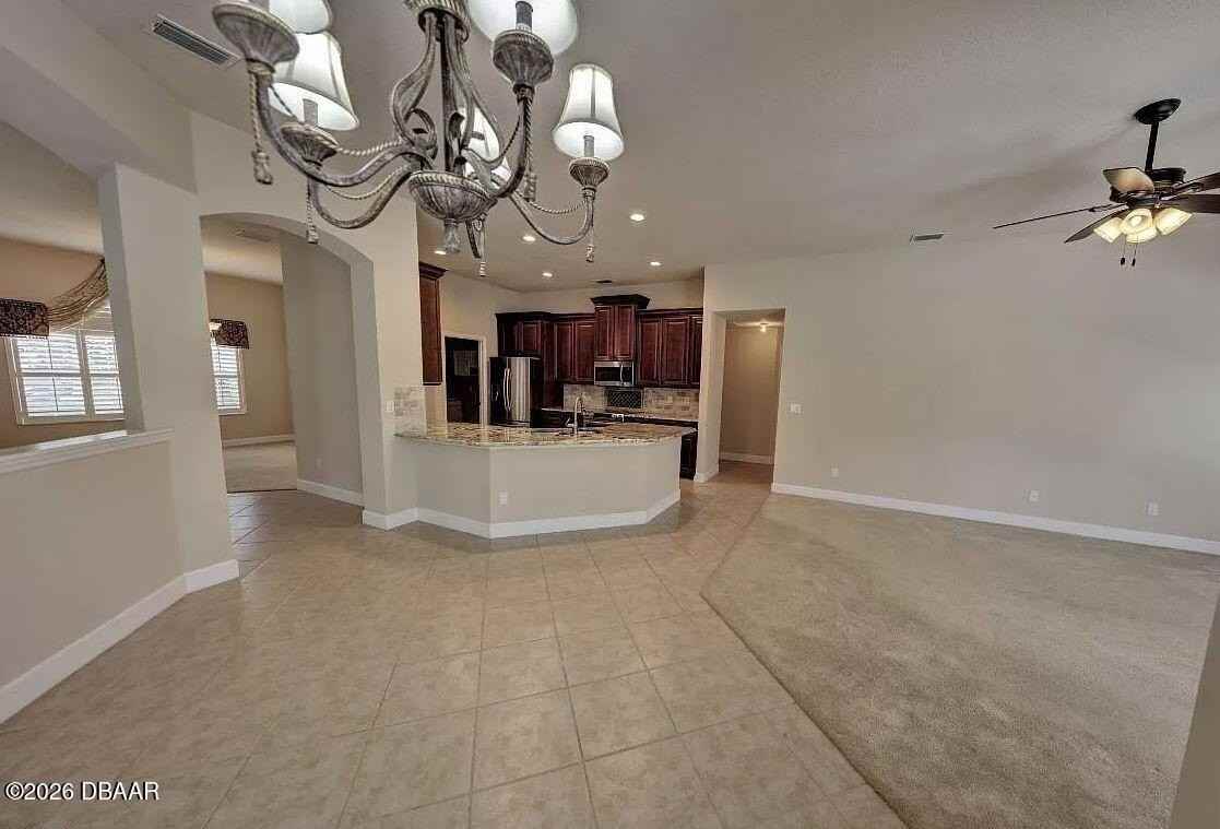 1207 Hampstead Ln - Photo 3 of 23