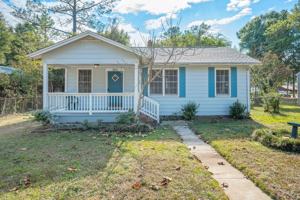 featured image of 204 E 2nd Ave