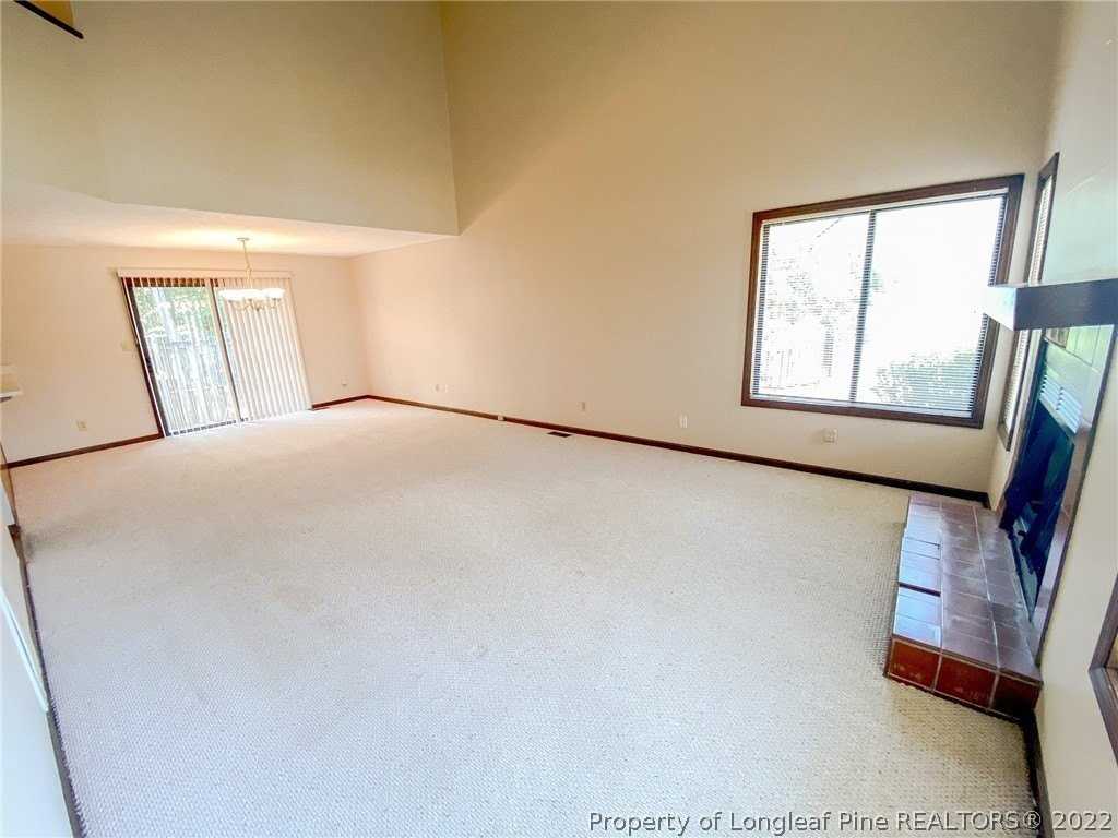 207 Charmant Rd - Photo 4 of 24