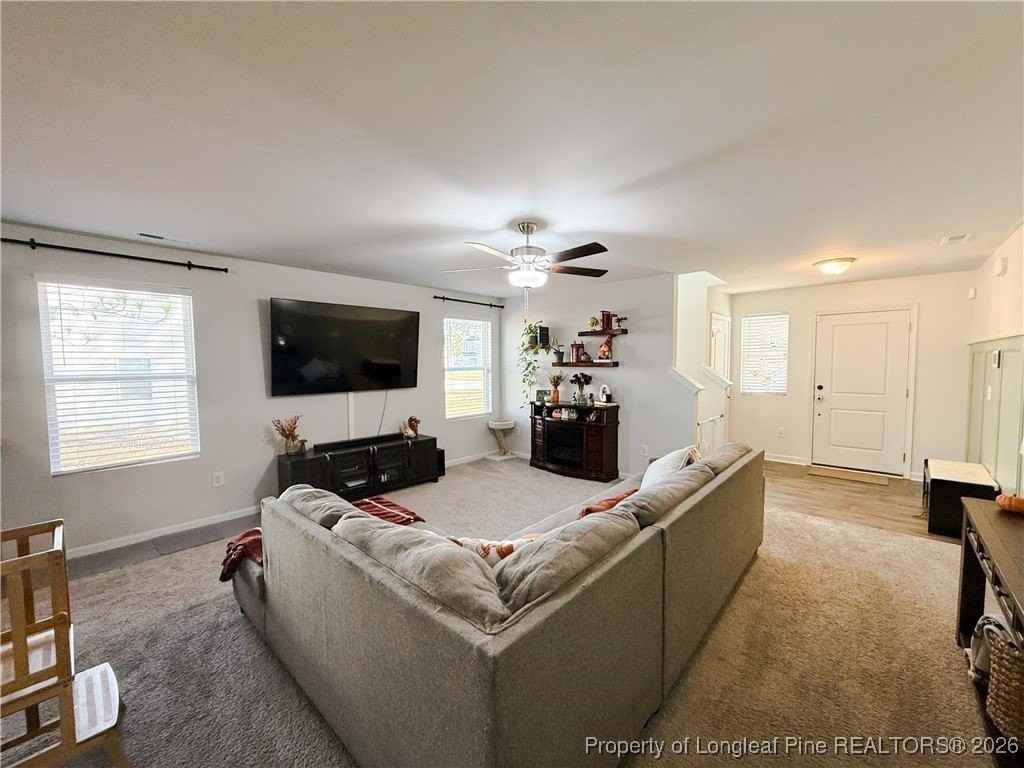 245 Desert Orchid Cir - Photo 3 of 24