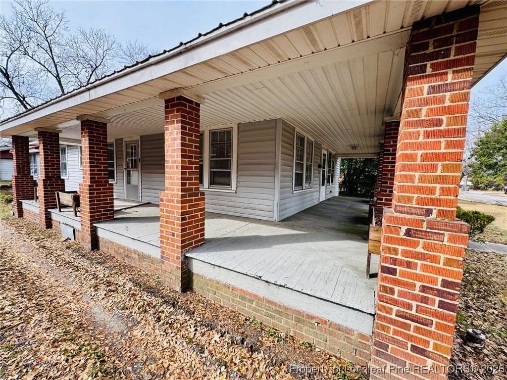 411 Carthage Rd - Photo 3 of 25