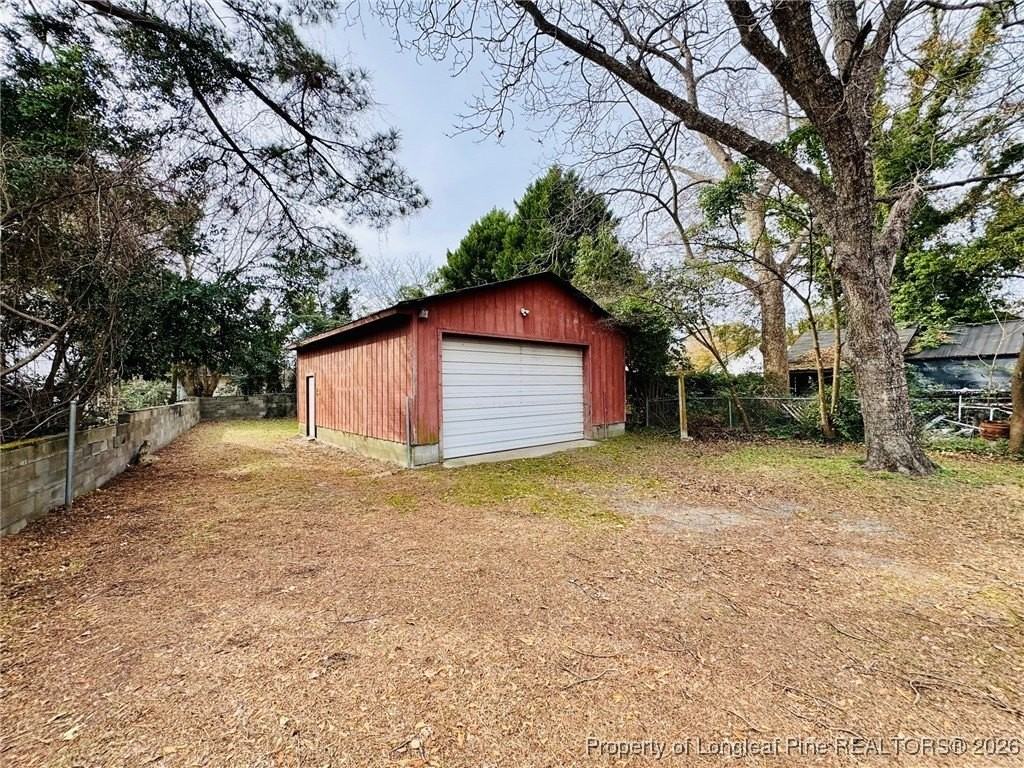 411 Carthage Rd - Photo 4 of 25