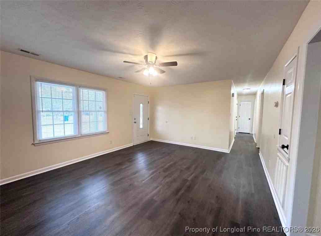 1564 Rossmore Dr - Photo 5 of 17