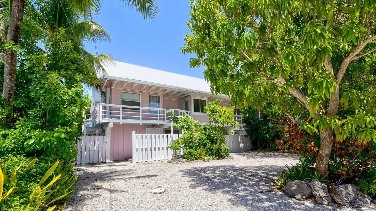 251 Pueblo Street Street - Photo 2 of 38