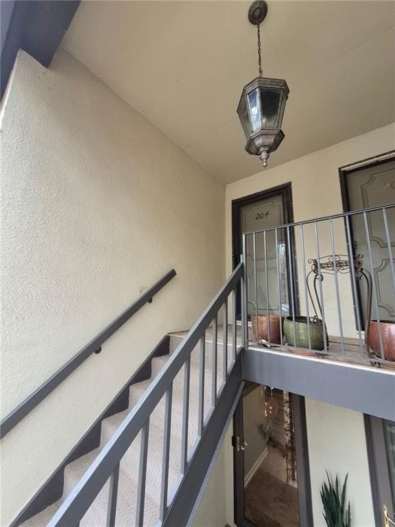 204 Triumph Dr Nw - Photo 2 of 15