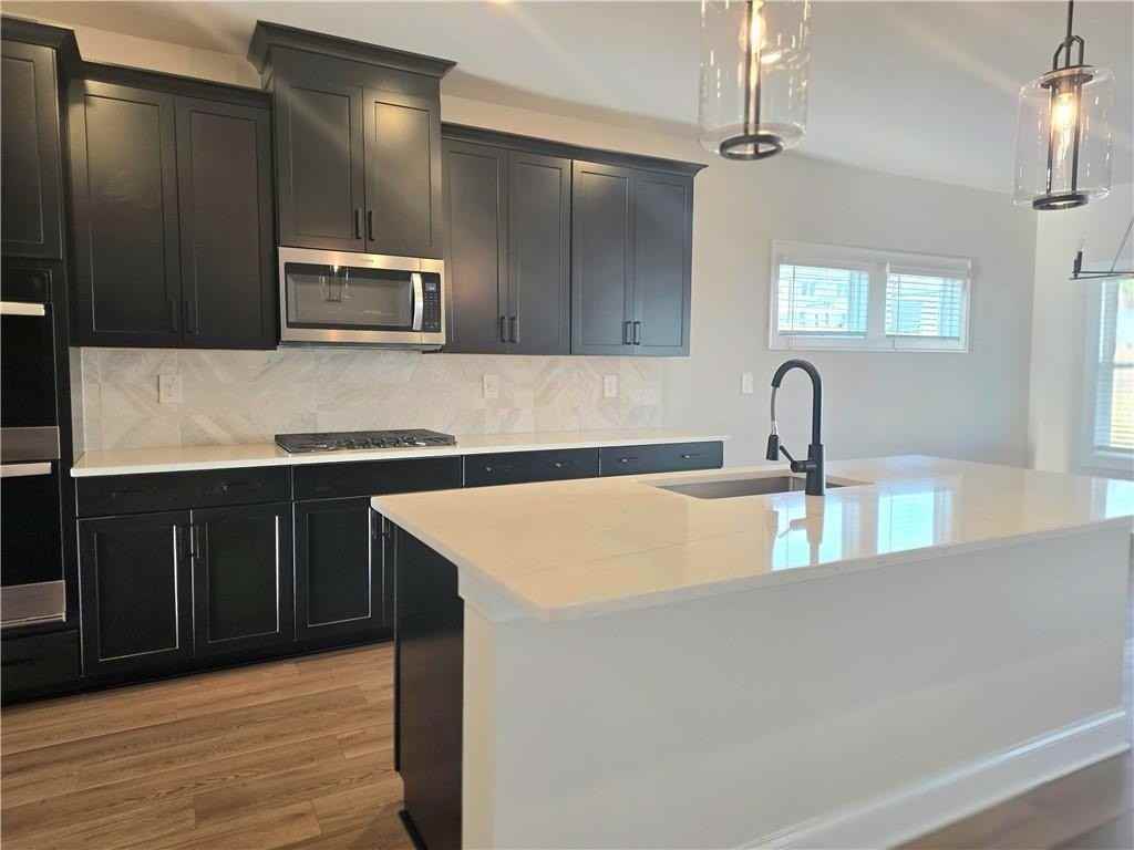 2999 Sweet Red Circle - Photo 3 of 23