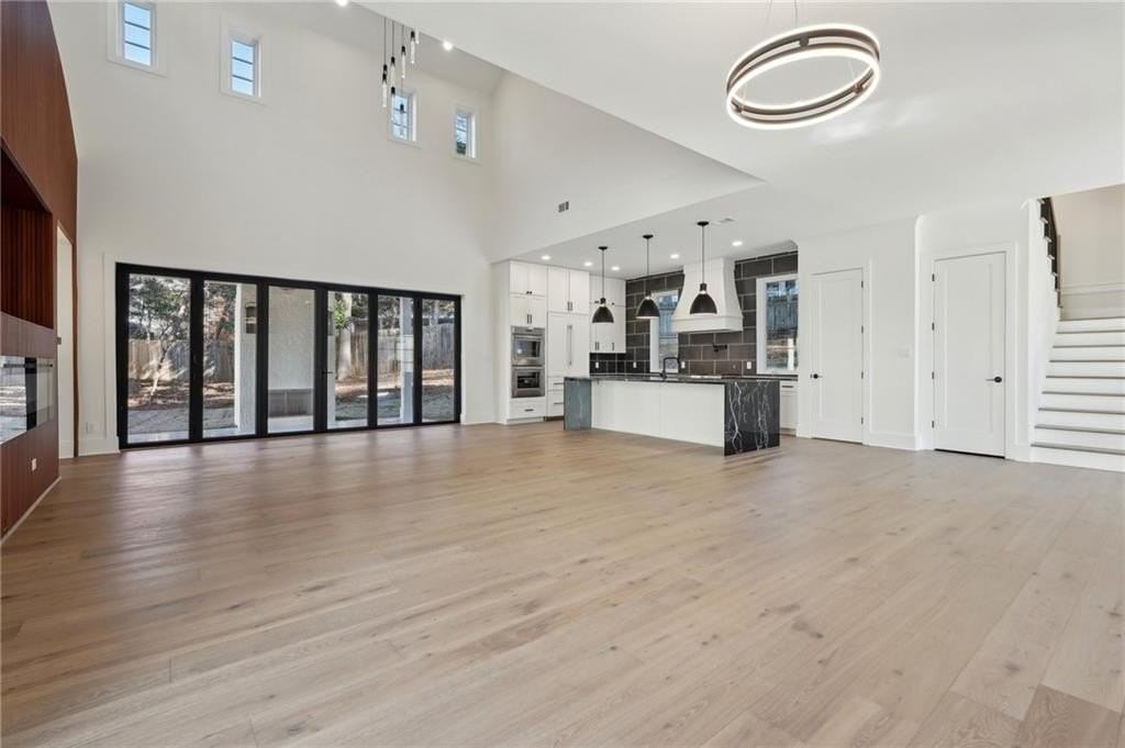 120 Thome Dr - Photo 6 of 50