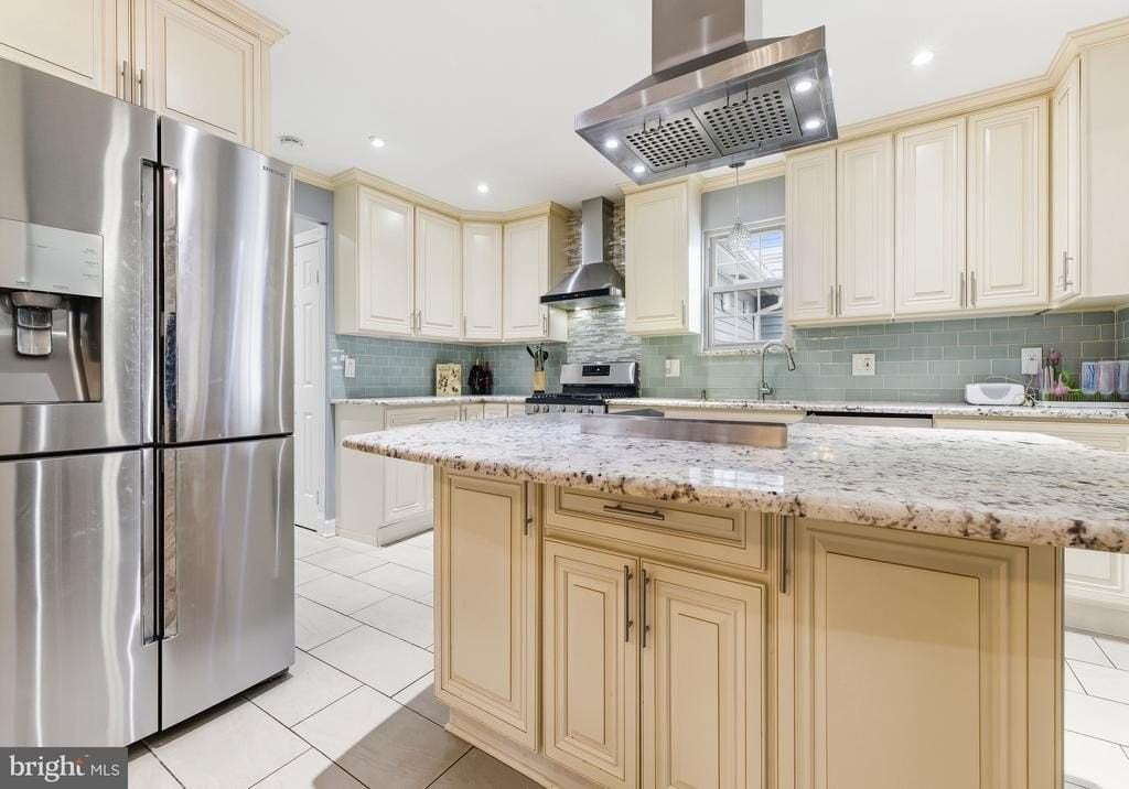 203 Jonathan Ln - Photo 6 of 22