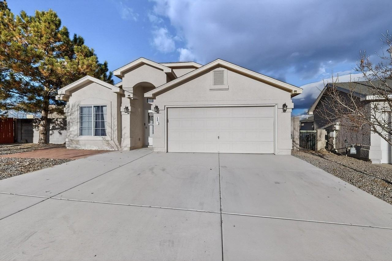 3212 Ocate Meadows Ct Ne - Photo 4 of 49