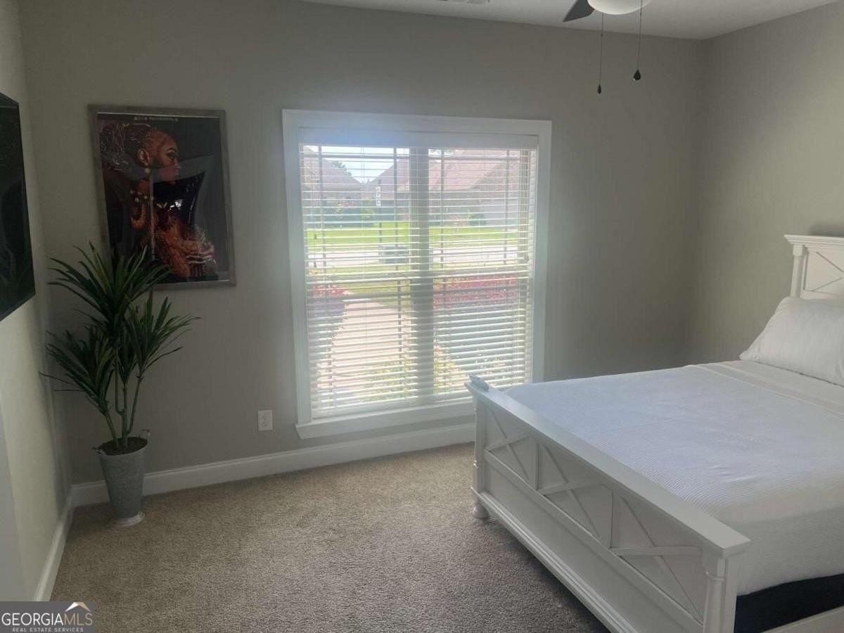 100 Newport Ave - Photo 7 of 10