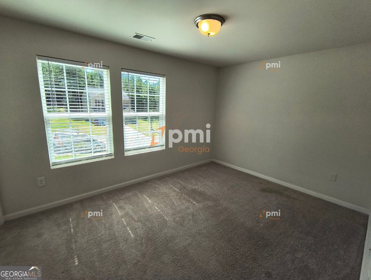 1552 Austin Dr - Photo 6 of 14