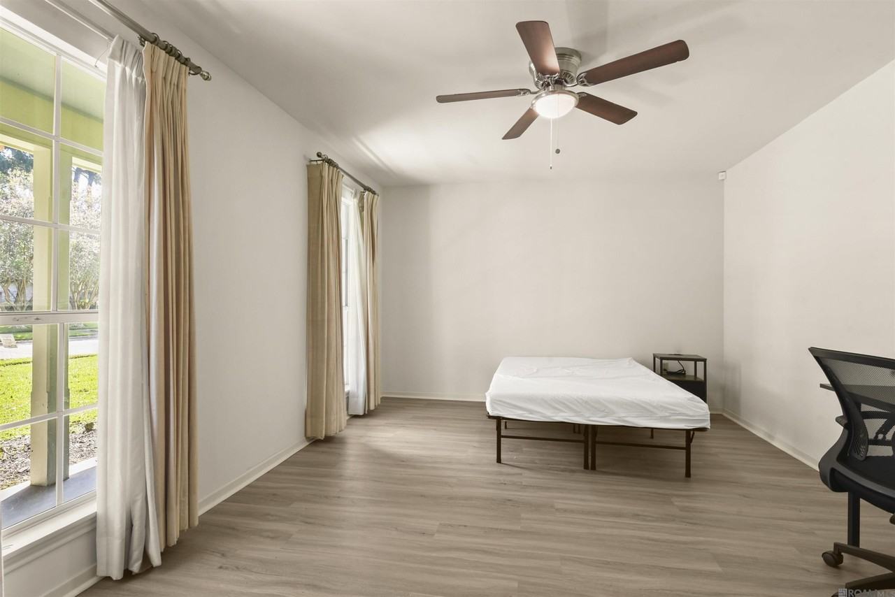 5240 Heritage Dr - Photo 7 of 10