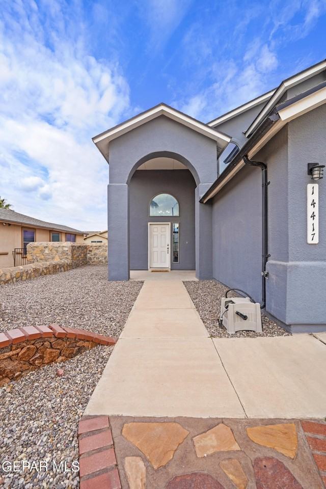 14417 Delta Point Dr - Photo 4 of 30