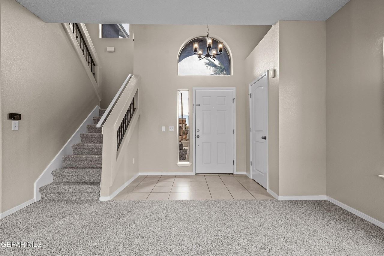 14417 Delta Point Dr - Photo 5 of 30