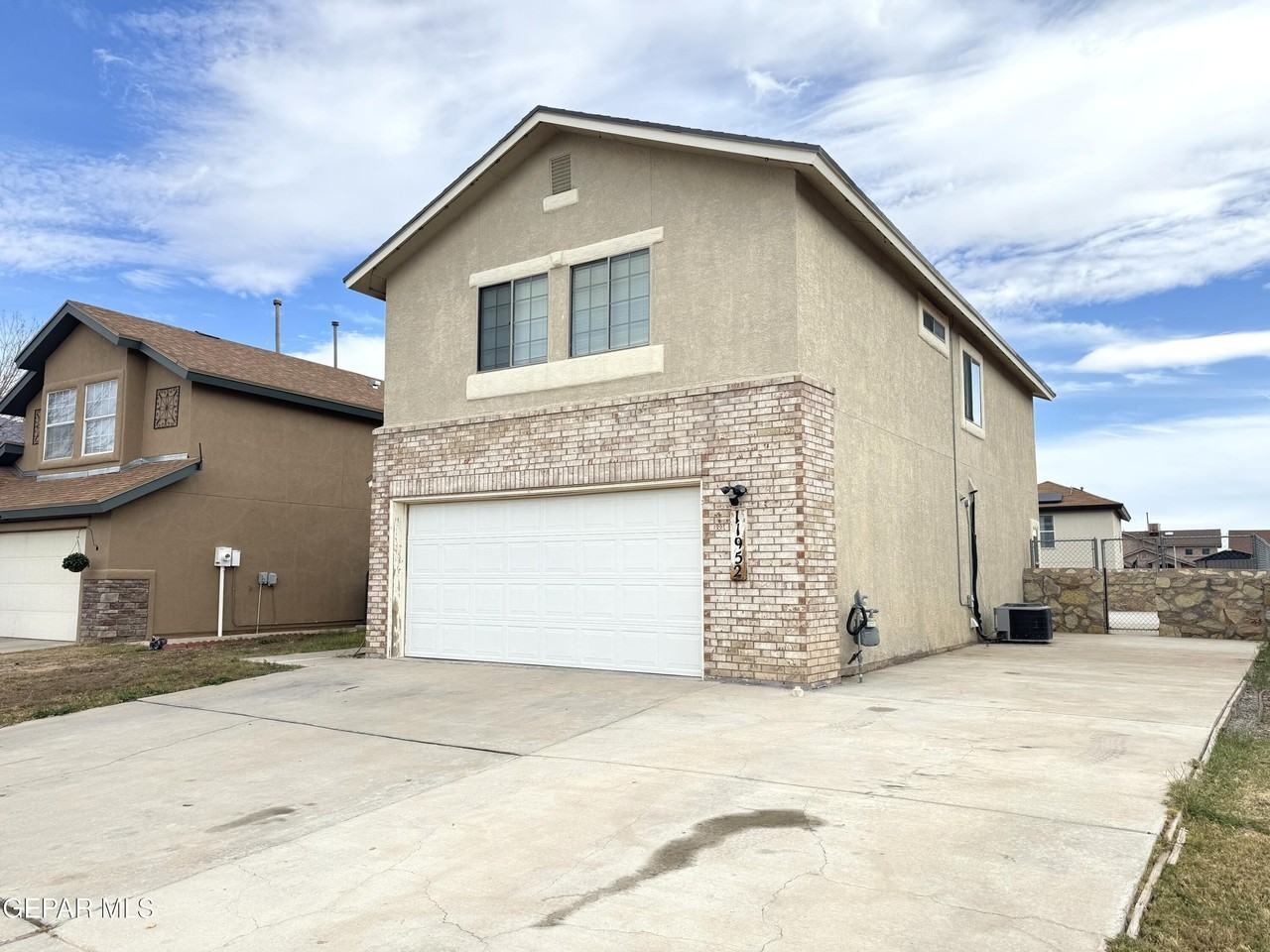 11952 Mesquite Miel Dr - Photo 2 of 35