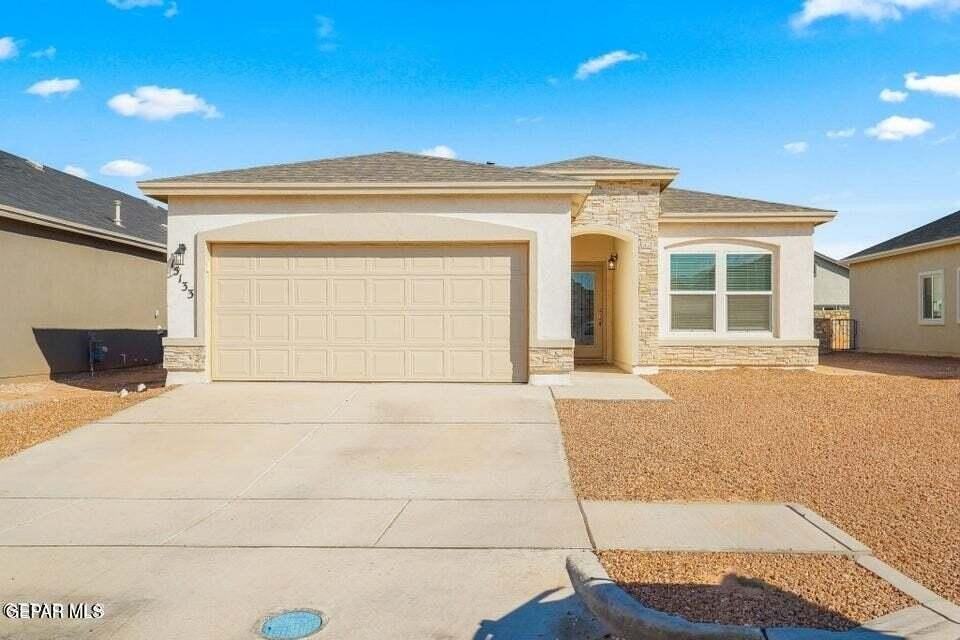 15133 Composition Ave - Photo 5 of 39