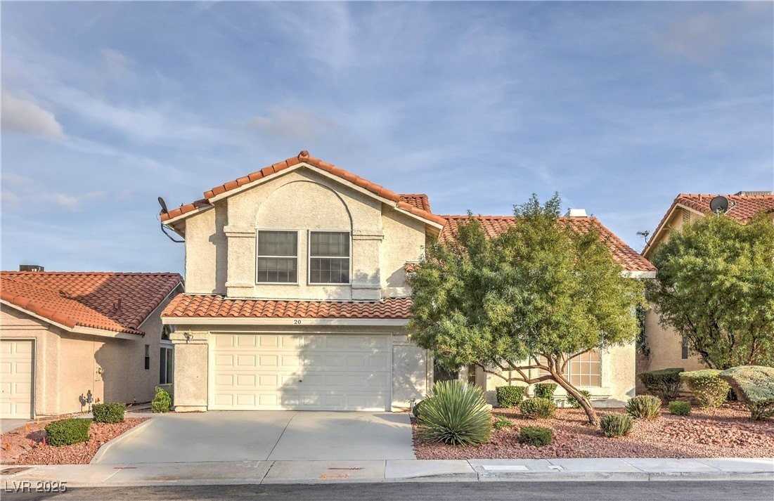 20 Fantasia Ln - Photo 2 of 37