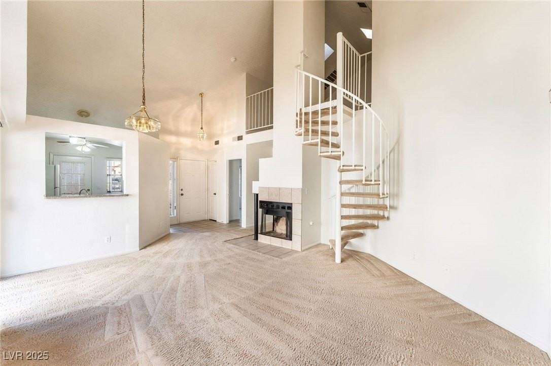 6557 Lemitar Dr - Photo 3 of 20