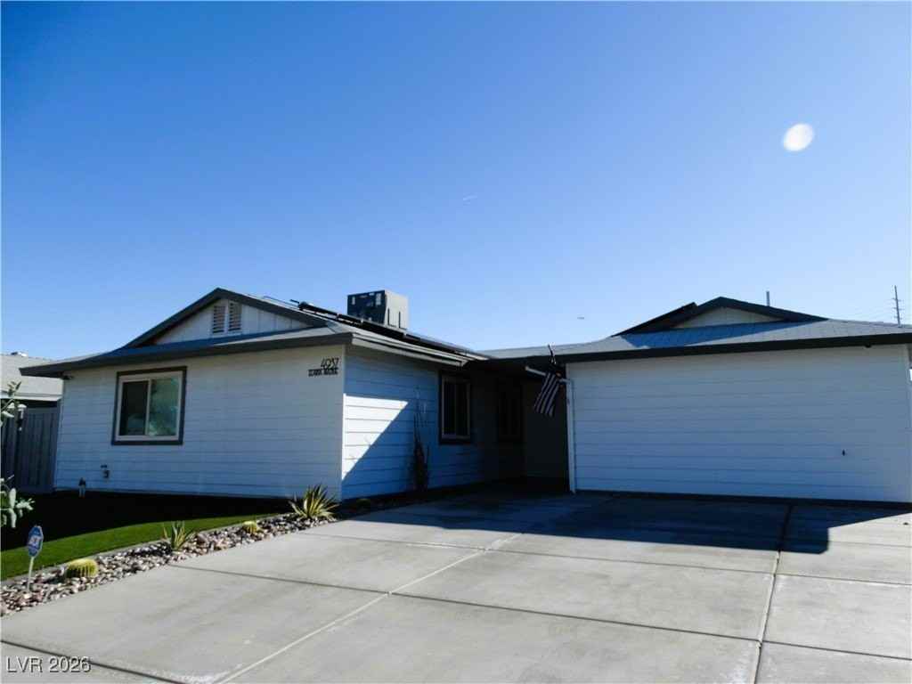 4937 Elaina Ave - Photo 2 of 37