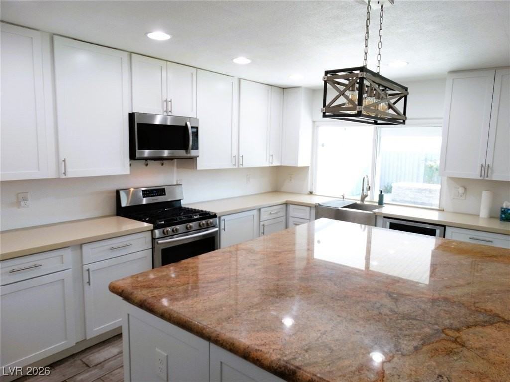 4937 Elaina Ave - Photo 6 of 37