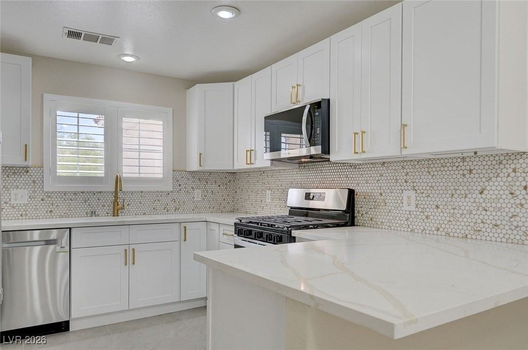 10524 Pine Gardens Ct #203 - Photo 7 of 14