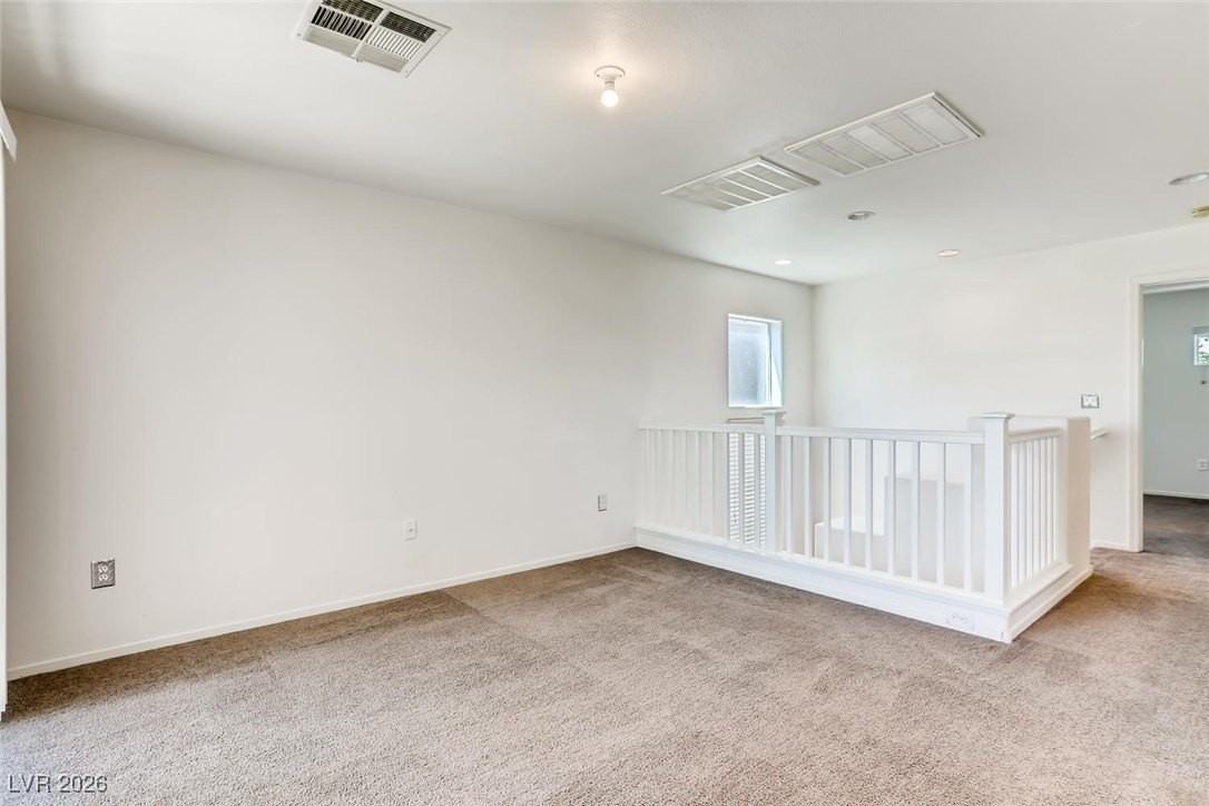 1735 Ferrell St - Photo 4 of 28