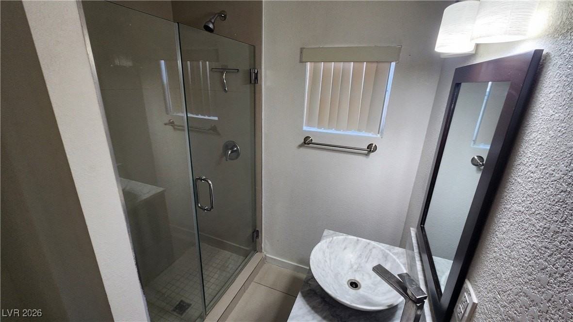 1401 E Carson Ave #3 - Photo 5 of 9