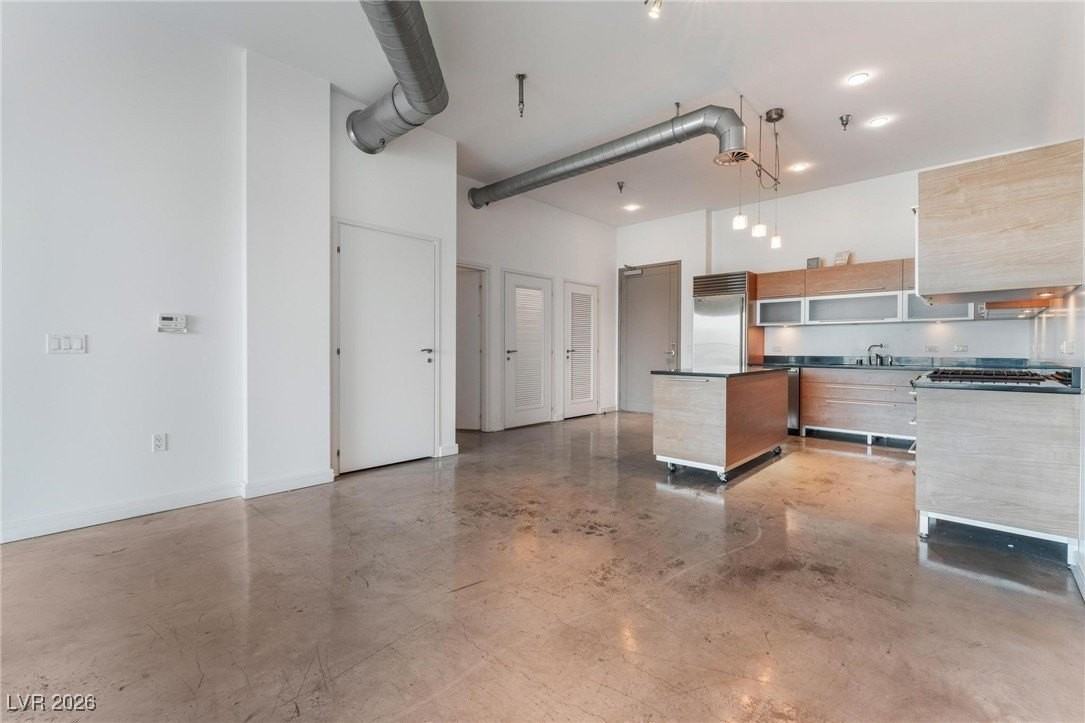 200 Hoover Ave #1504 - Photo 7 of 40