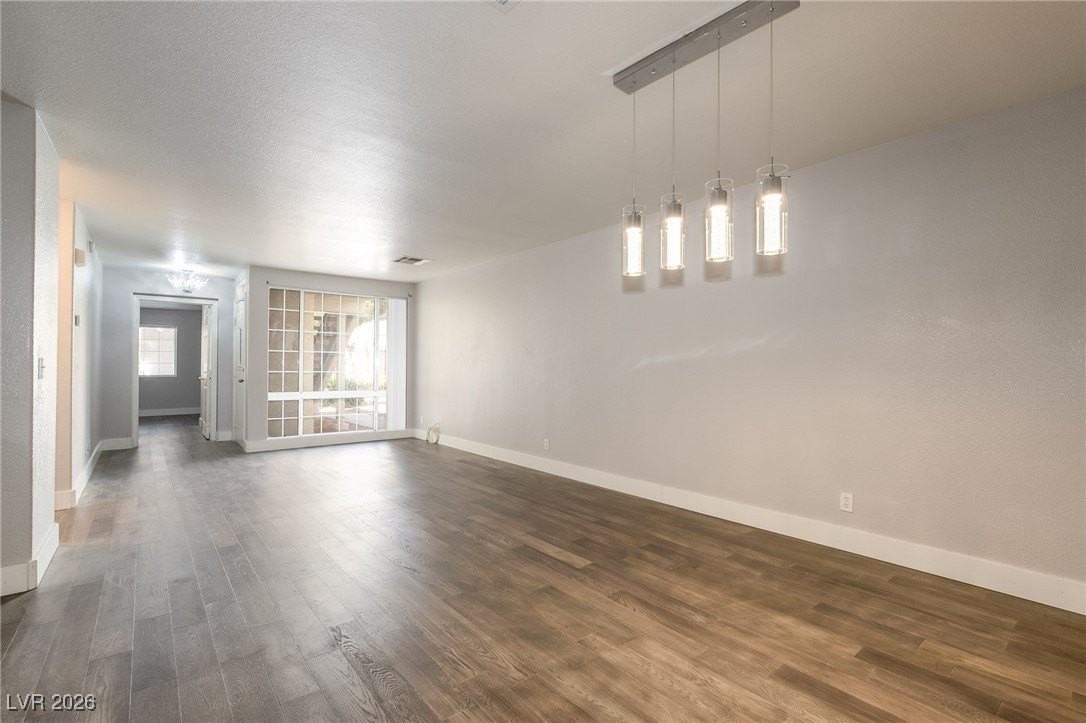 3673 Ian Thomas St #101 - Photo 4 of 27