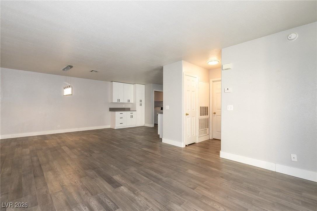 3673 Ian Thomas St #101 - Photo 5 of 27