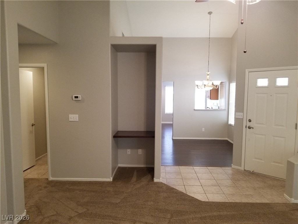 305 Windmere St - Photo 5 of 34