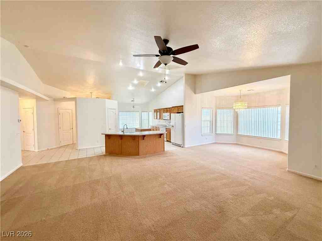 5421 Fleetwood Pl - Photo 7 of 39