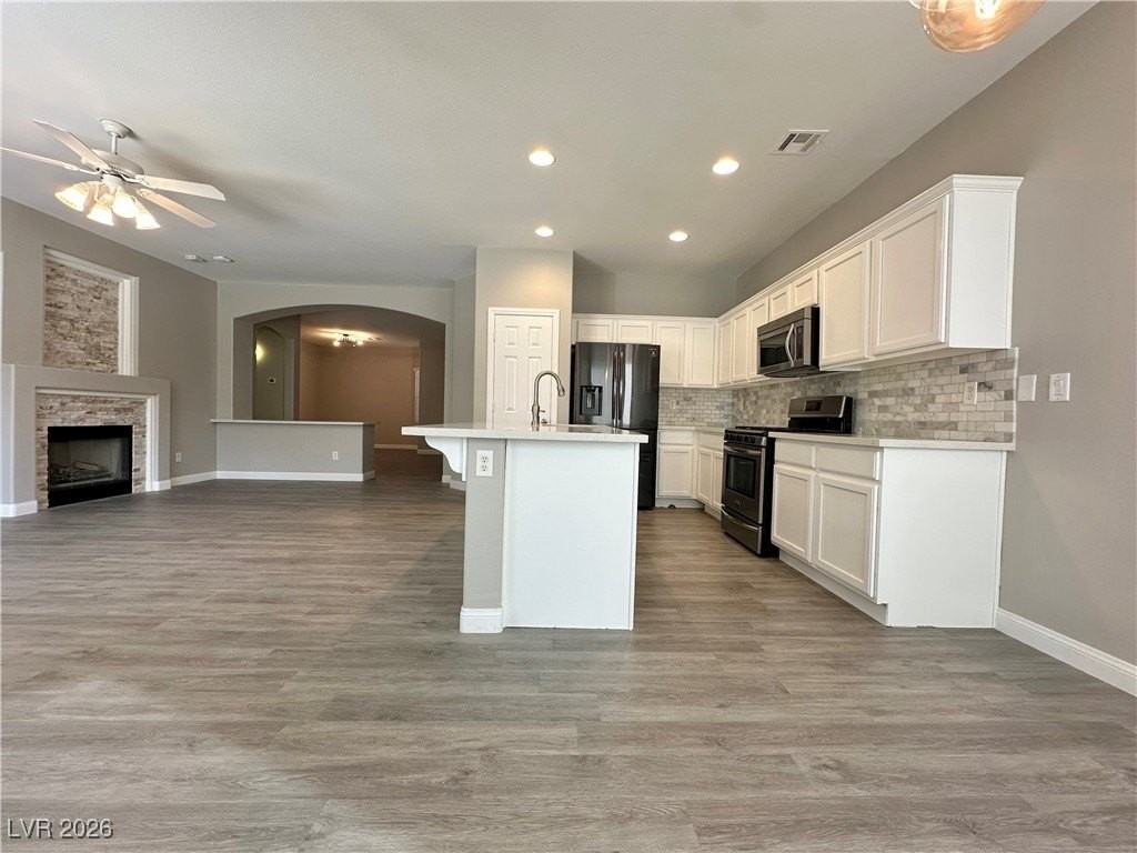 2547 Belgreen St - Photo 6 of 28