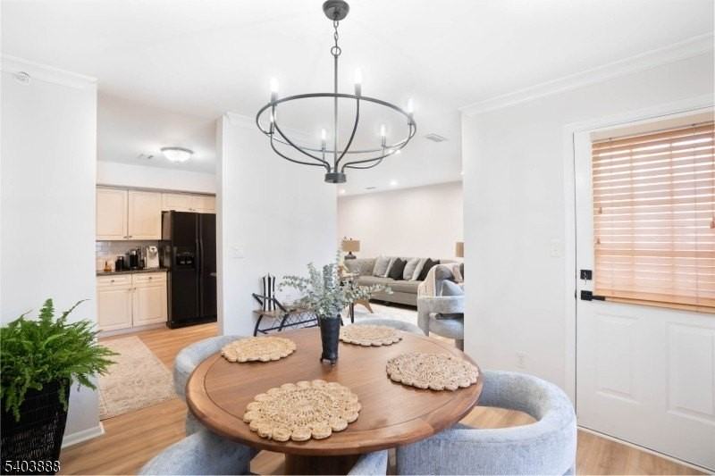 8 Springholm Dr - Photo 4 of 19