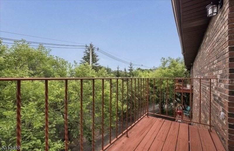 317 Ringwood Ave #317 - Photo 4 of 24