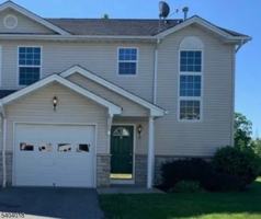 featured image of 8 Winding Way #8