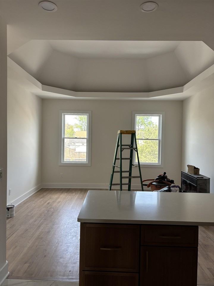 802 Broadway #3R - Photo 2 of 8