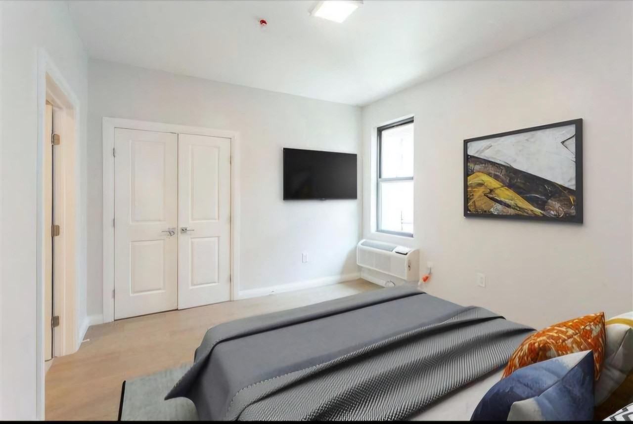 6809 Palisade Ave #302 - Photo 6 of 10