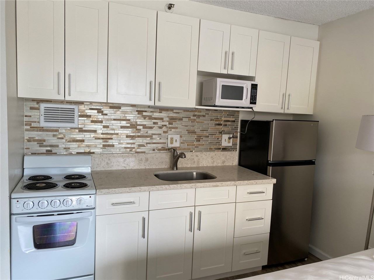 364 Seaside Ave Apt 606 #606 - Photo 3 of 12