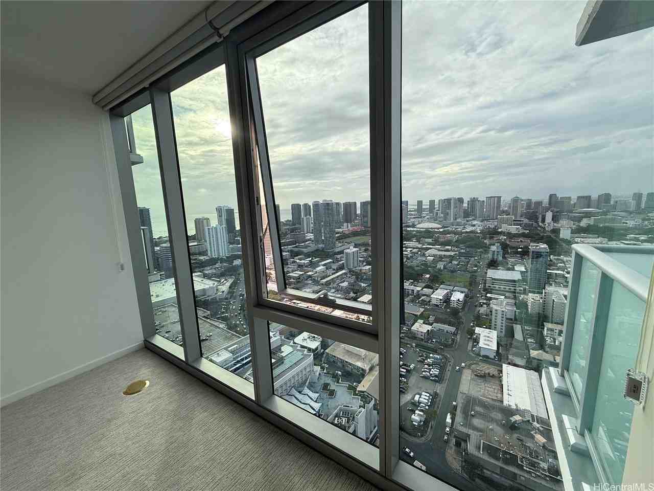 1515 Liona St Apt 4316 #4316 - Photo 6 of 22