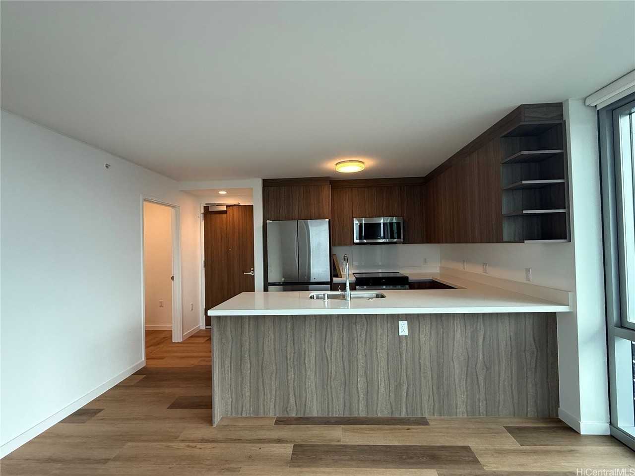 1515 Liona St Apt 3600 #3600 - Photo 4 of 23