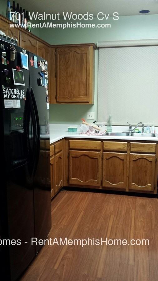 701 Walnut Woods Cove S - Photo 3 of 22