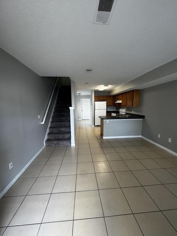 230 Mousas Way - Photo 2 of 23