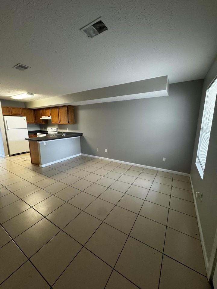 230 Mousas Way - Photo 3 of 23