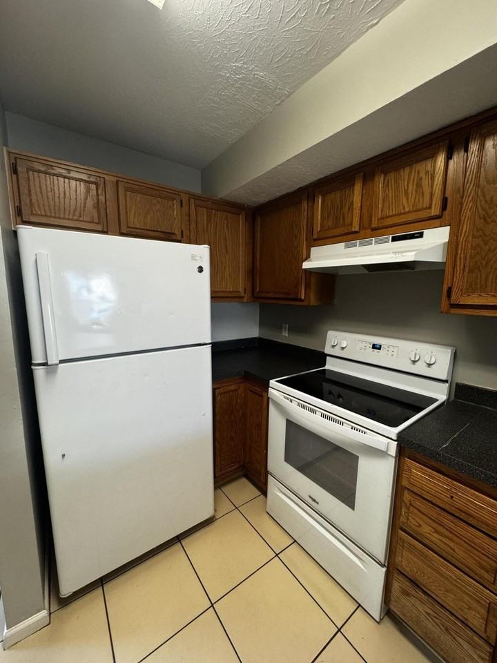 230 Mousas Way - Photo 6 of 23