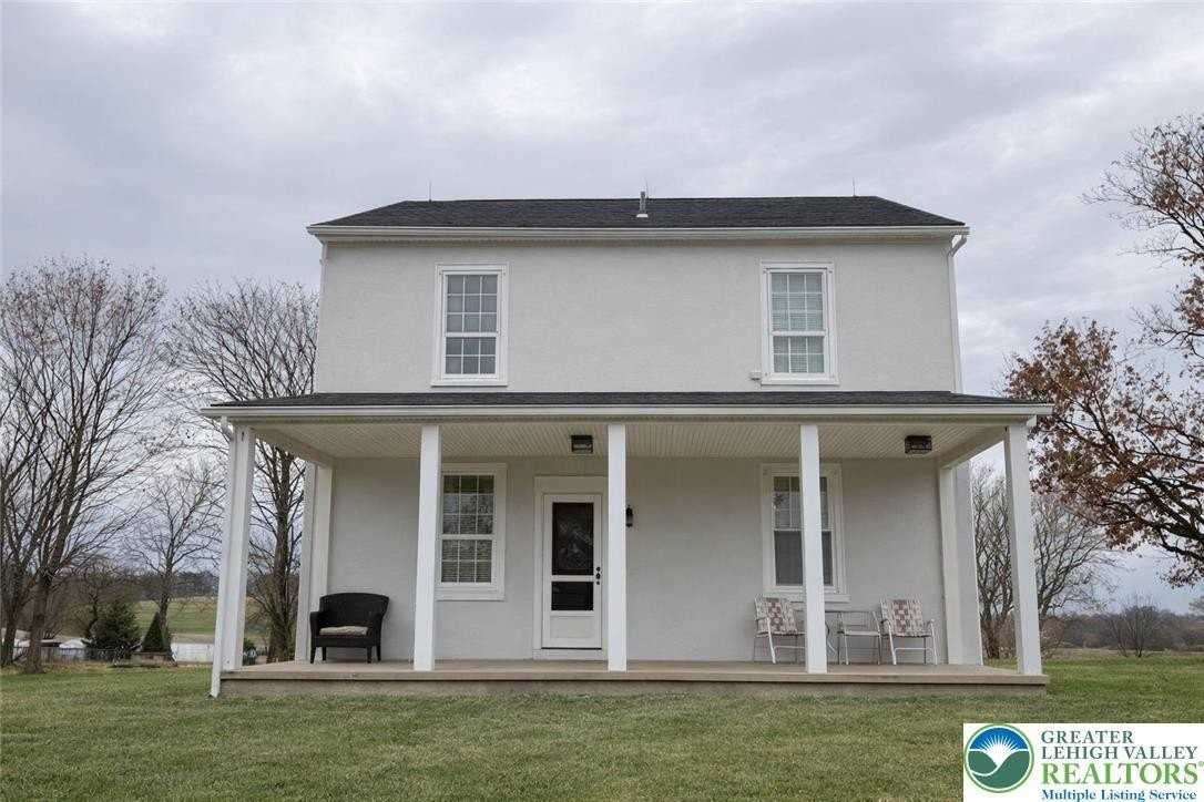 10637 Schantz Rd - Photo 2 of 19