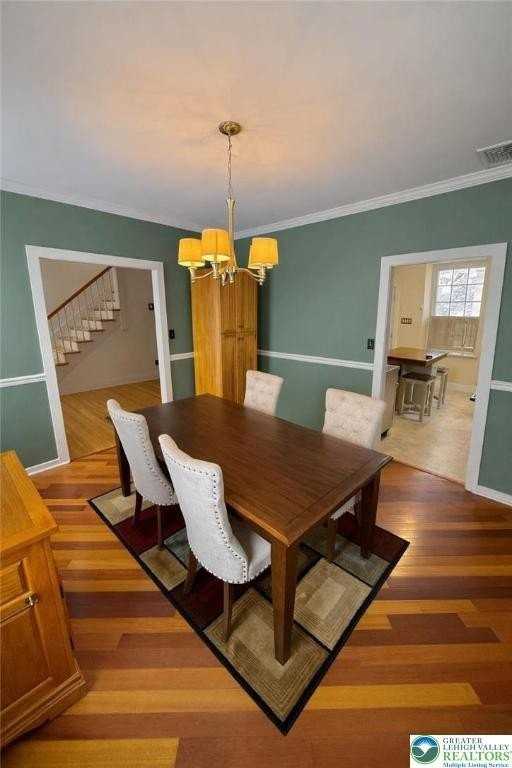 10637 Schantz Rd - Photo 7 of 19