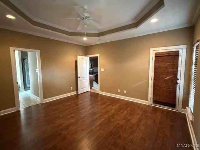 421 Windridge Dr - Photo 5 of 30