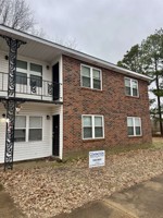 featured image of 112 Halliburton St