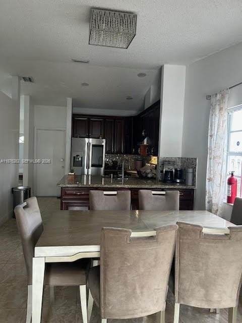 9604 Nw 49th St - Photo 5 of 18